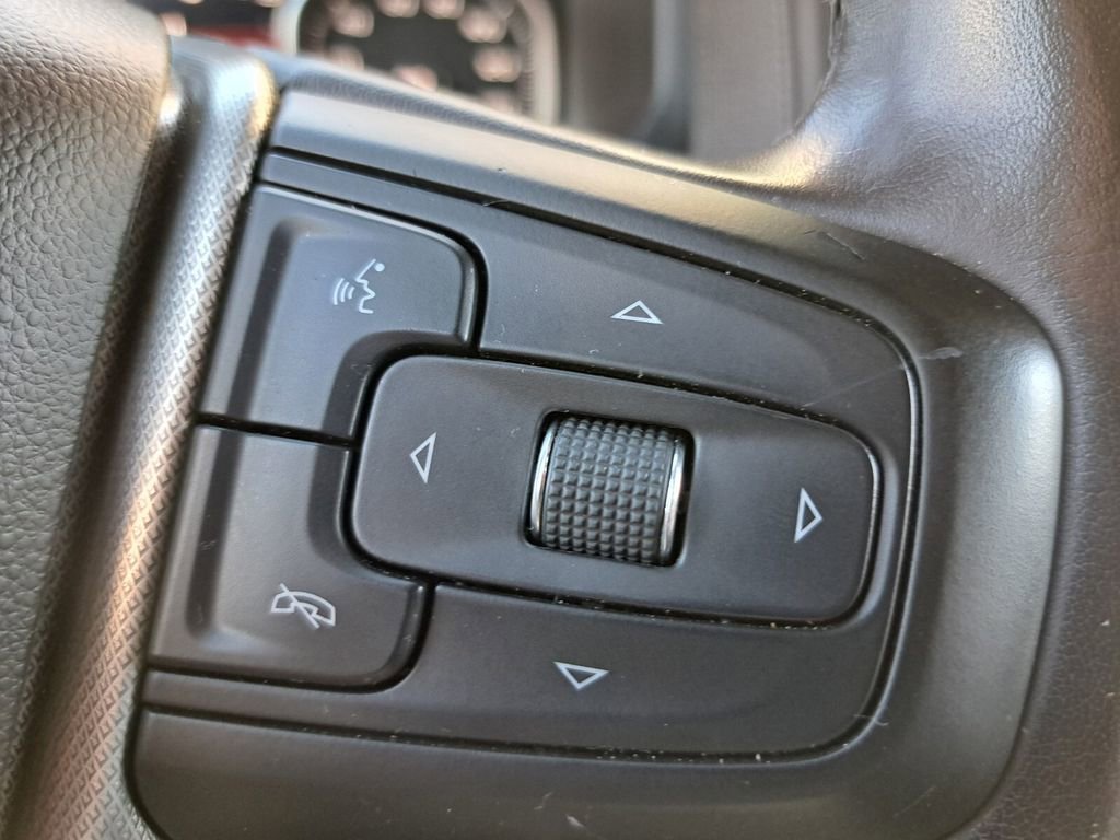 Used 2021 GMC Yukon Denali w/ Denali Premium Package image 14