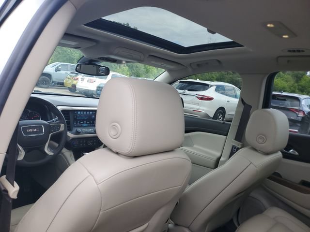 Certified 2019 GMC Acadia Denali w/ Technology Package AWD/4WD image 12