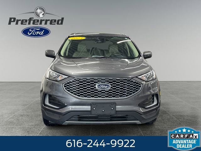 Used 2023 Ford Edge SEL image 11
