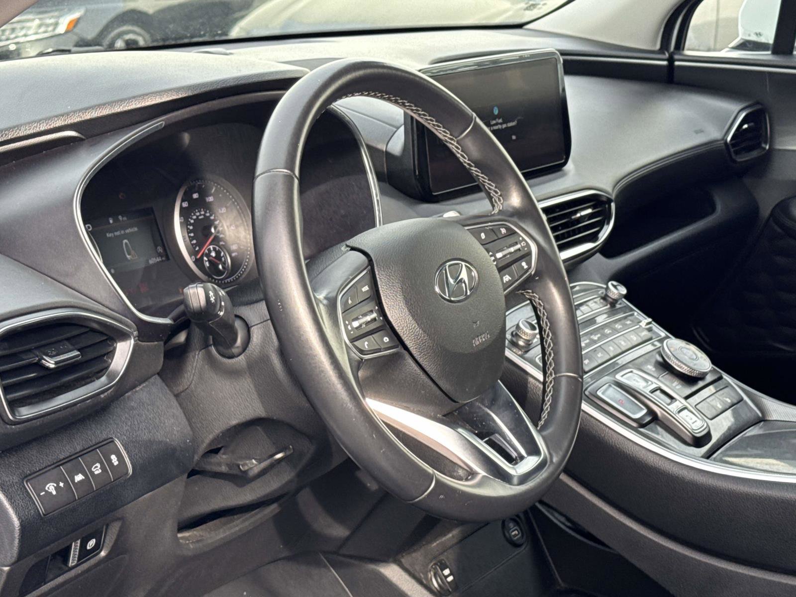 Used 2023 Hyundai Santa Fe SEL image 10