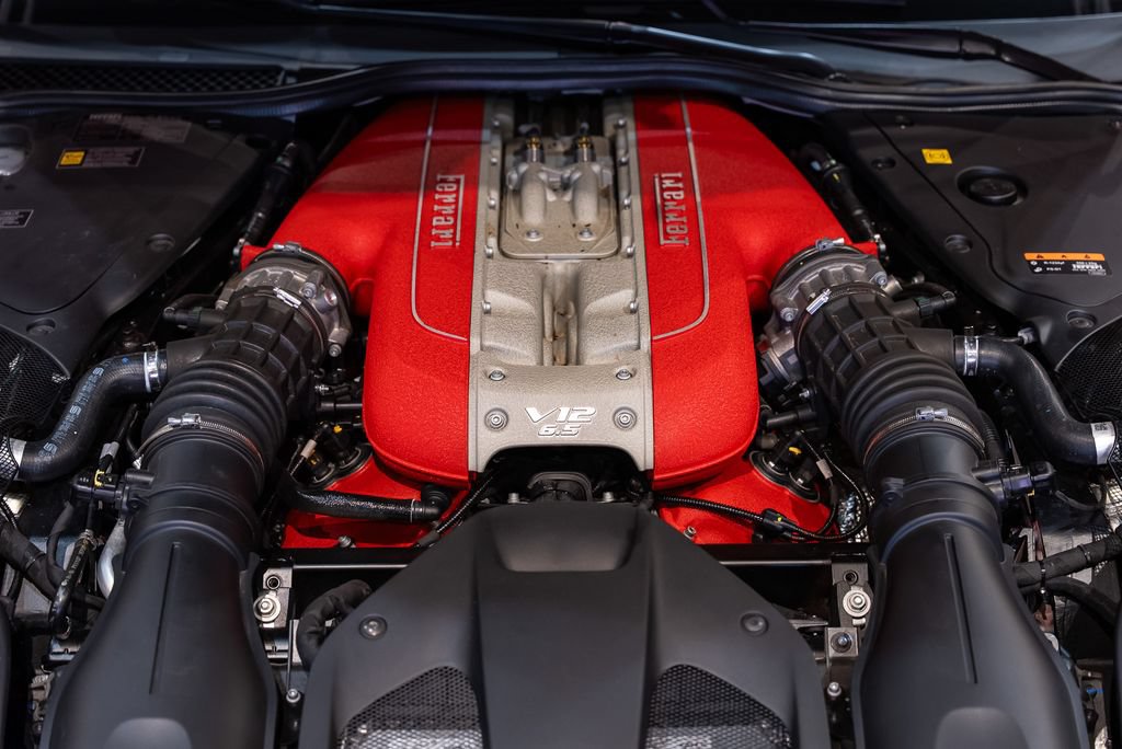 Certified 2023 Ferrari 812 GTS RWD image 20