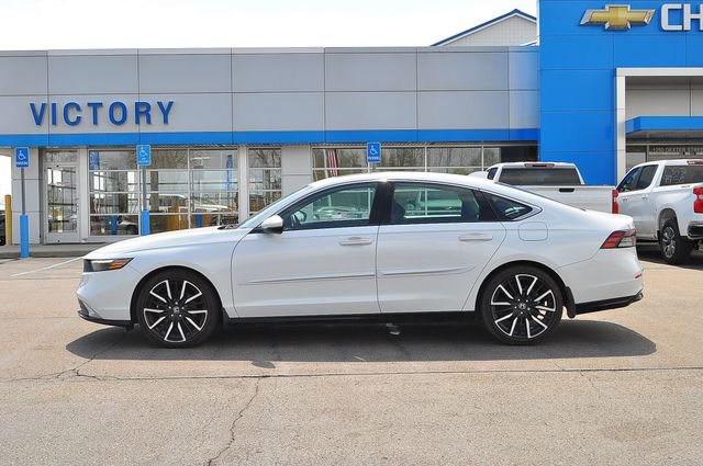 Used 2023 Honda Accord Touring image 6