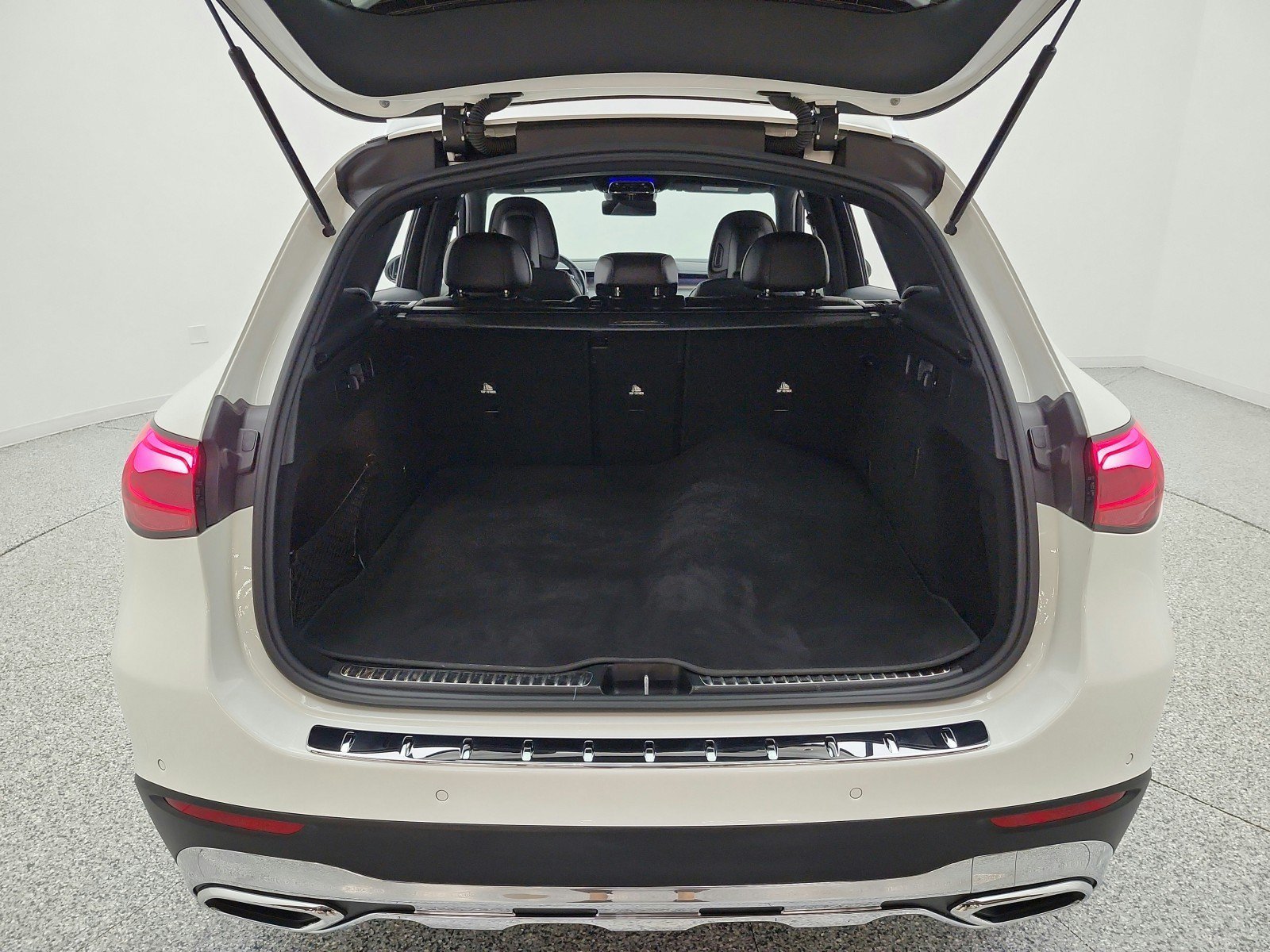Used 2023 Mercedes-Benz GLC 300 4MATIC image 20