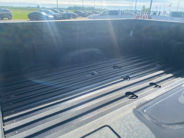 Used 2024 GMC Sierra 2500 AT4 w/ AT4 Premium Plus Package AWD/4WD image 10