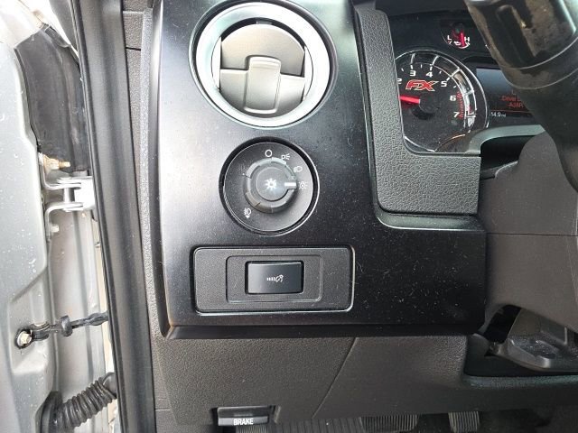 Used 2013 Ford F150 FX4 w/ Luxury Equipment Group image 16