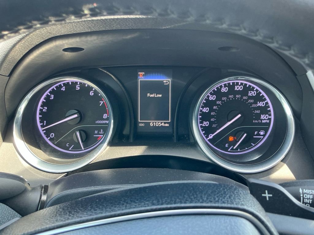 Used 2019 Toyota Camry SE image 19