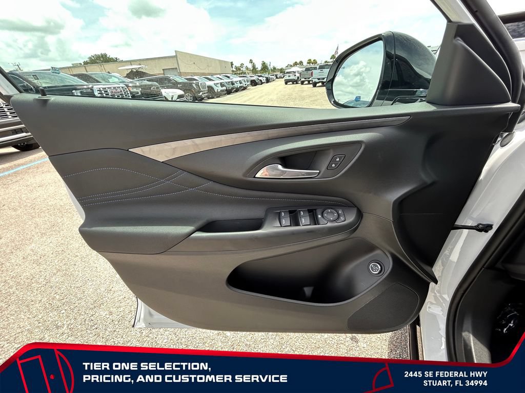 New 2026 Buick Envista Sport Touring w/ Convenience I Package FWD image 23
