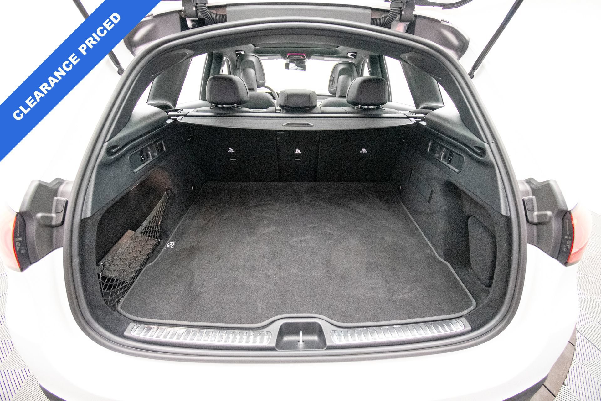 Used 2025 Mercedes-Benz GLC 43 AMG 4MATIC image 41