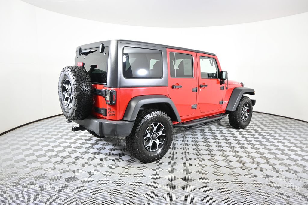 Used 2012 Jeep Wrangler Unlimited Rubicon w/ Connectivity Group AWD/4WD image 6