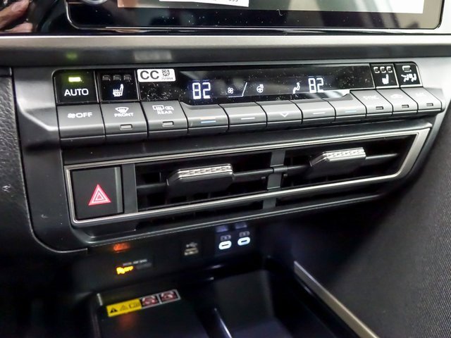 New 2026 Toyota Camry LE w/ Convenience Package image 19