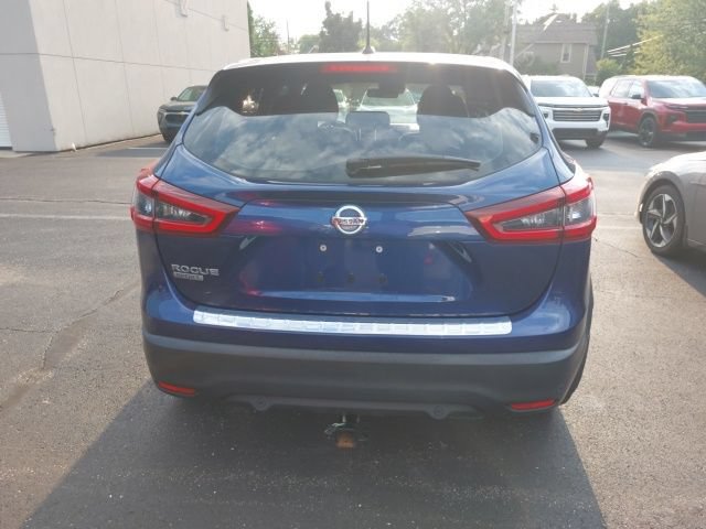 Used 2020 Nissan Rogue Sport S w/ Appearance Package FWD image 6