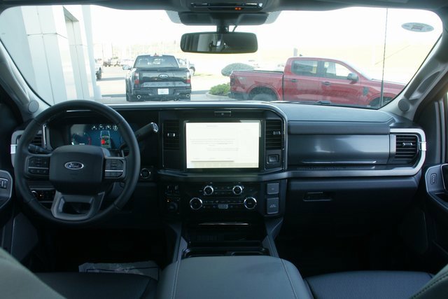 New 2026 Ford F350 Lariat image 37