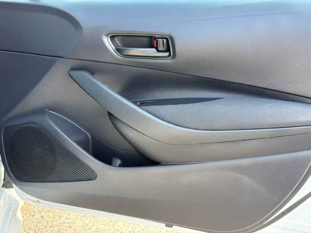 Used 2026 Toyota Corolla LE FWD image 16