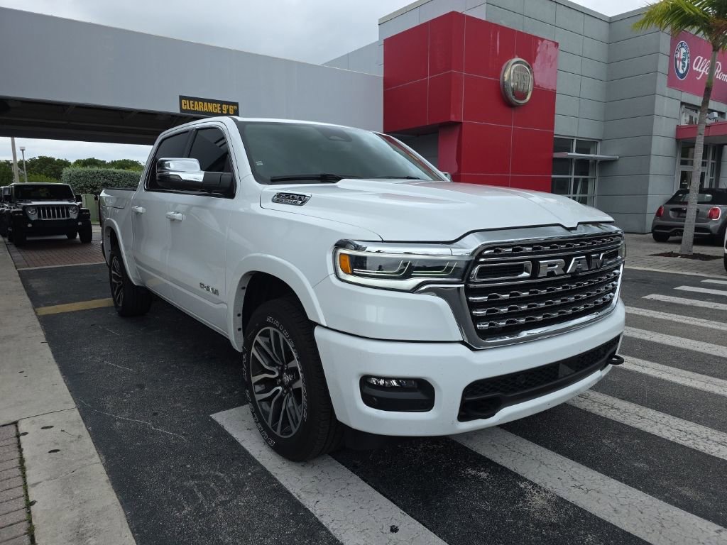 Used 2025 RAM 1500 Limited AWD/4WD image 4