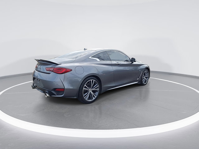 Used 2019 INFINITI Q60 3.0t Luxe w/ Essential Package image 9