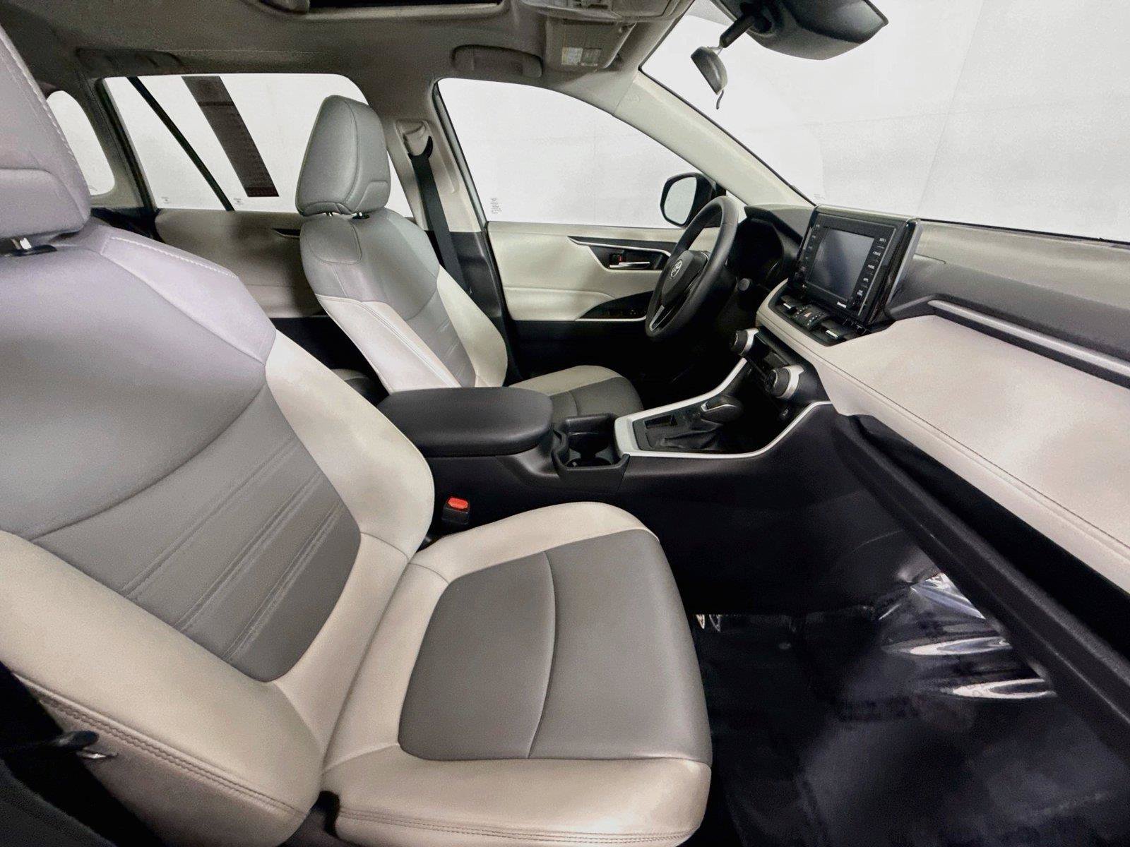 Certified 2021 Toyota RAV4 XLE Premium FWD image 42