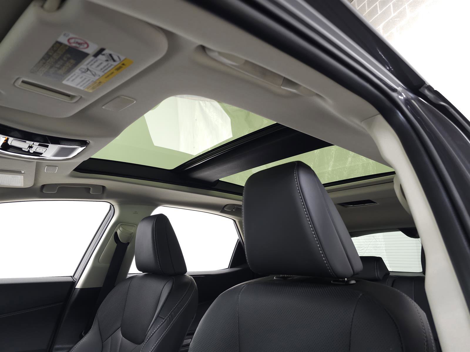 Certified 2025 Lexus NX 350h AWD w/ Accessory Package (2T) image 19