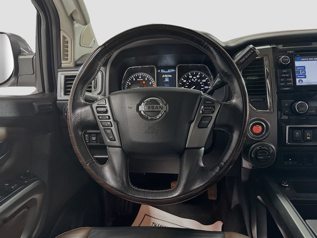 Used 2018 Nissan Titan Platinum Reserve AWD/4WD image 21