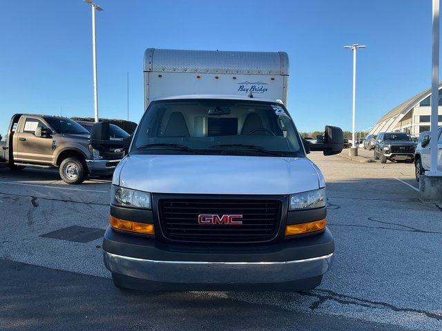 Used 2022 GMC Savana 3500 w/ Power Convenience Package image 2