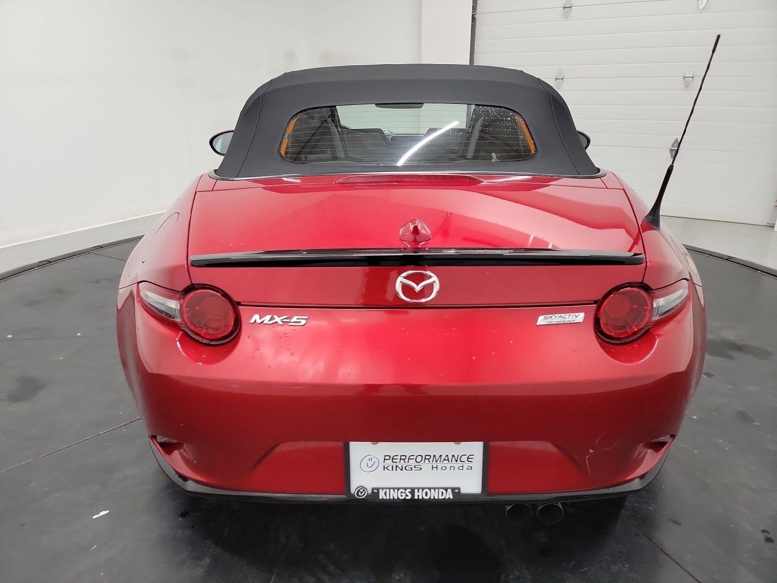 Used 2016 MAZDA MX-5 Miata Club w/ Brembo/BBS Package RWD image 8