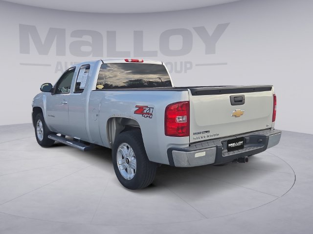 Used 2010 Chevrolet Silverado 1500 LT w/ Power Pack Plus AWD/4WD image 3