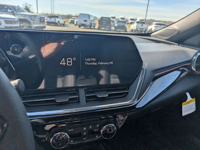 New 2026 Chevrolet Trax RS w/ Sunroof Package image 21