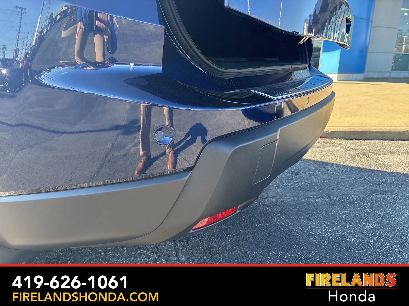 Used 2025 Nissan Rogue SV image 13