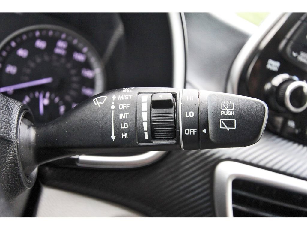 Used 2020 Hyundai Tucson Value FWD image 18