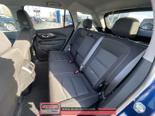 Used 2023 GMC Terrain SLE w/ Driver Convenience Package image 24