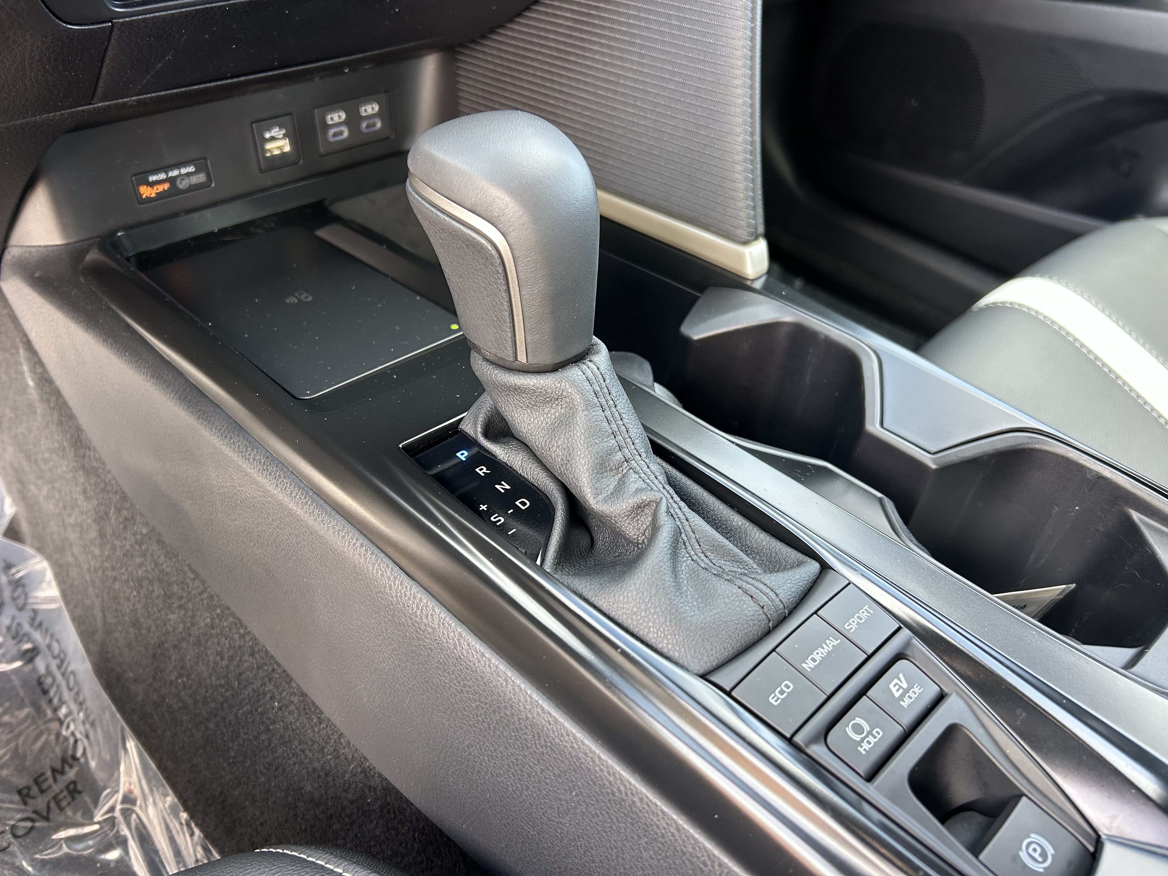 Certified 2026 Toyota Camry SE w/ Convenience Package FWD image 23