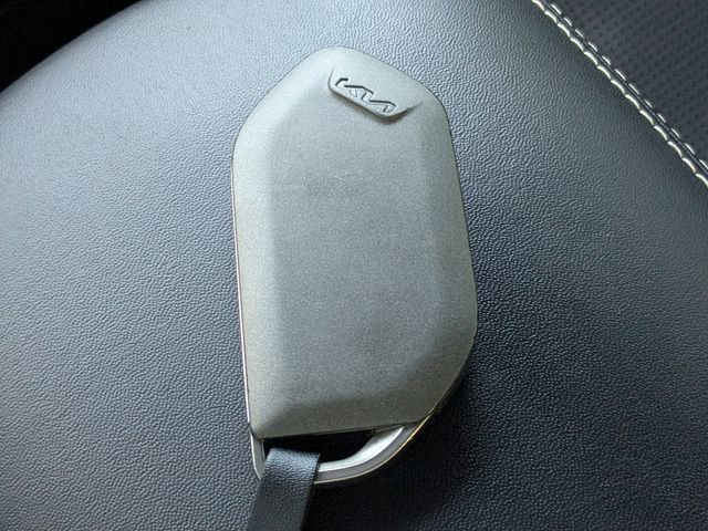 Used 2025 Kia K5 GT-Line image 28