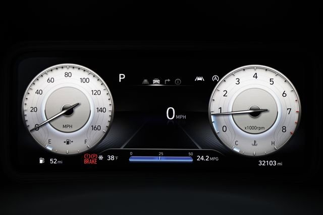 Used 2023 Hyundai Kona Limited image 32