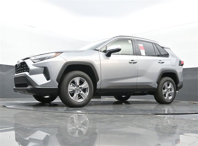 New 2025 Toyota RAV4 XLE image 26