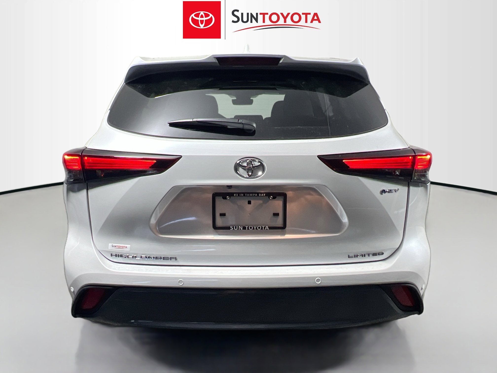 New 2026 Toyota Highlander Limited AWD/4WD image 5
