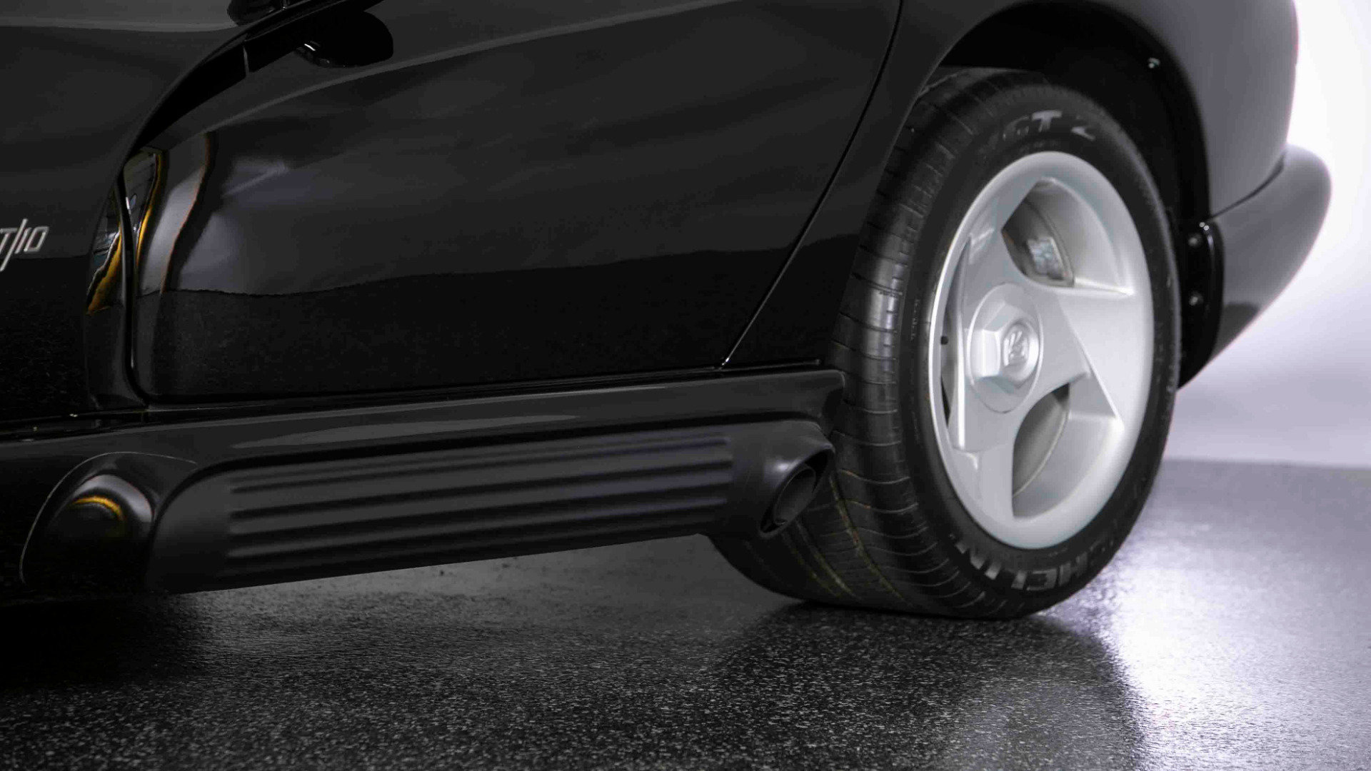 Used 1995 Dodge Viper RT/10 RWD image 27