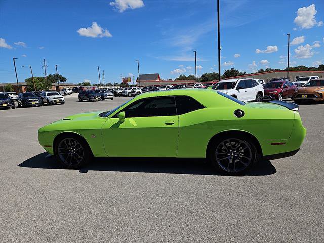 Used 2023 Dodge Challenger R/T Scat Pack w/ Plus Package image 2
