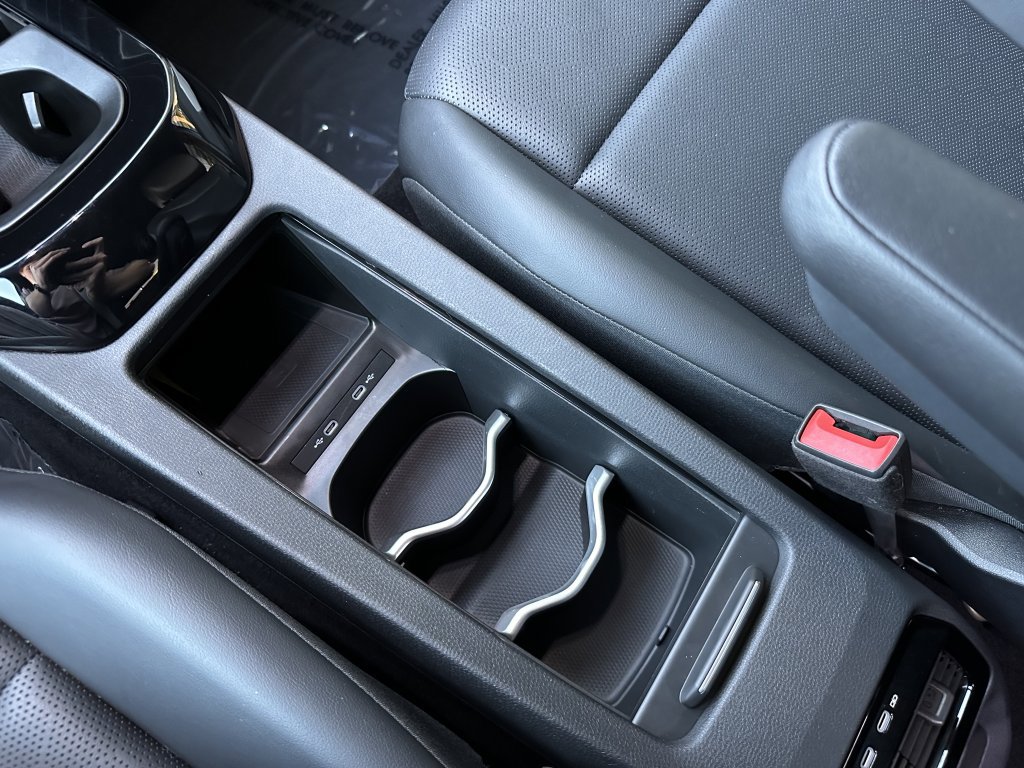 Used 2021 Volkswagen ID.4 1st Edition image 28