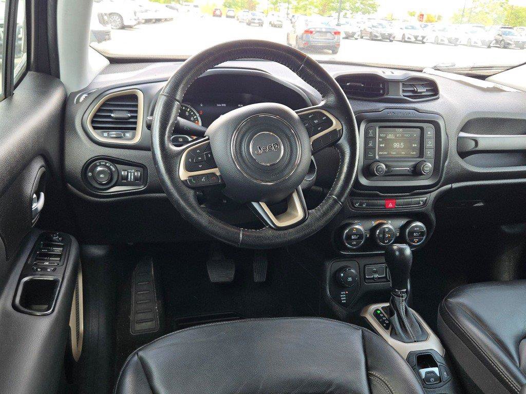 Used 2017 Jeep Renegade Limited AWD/4WD image 15