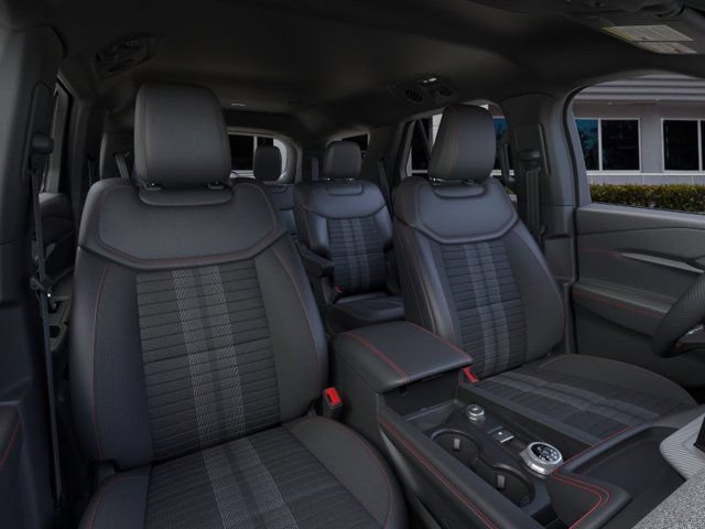 New 2026 Ford Explorer ST-Line w/ ST-Line Street Pack RWD image 10