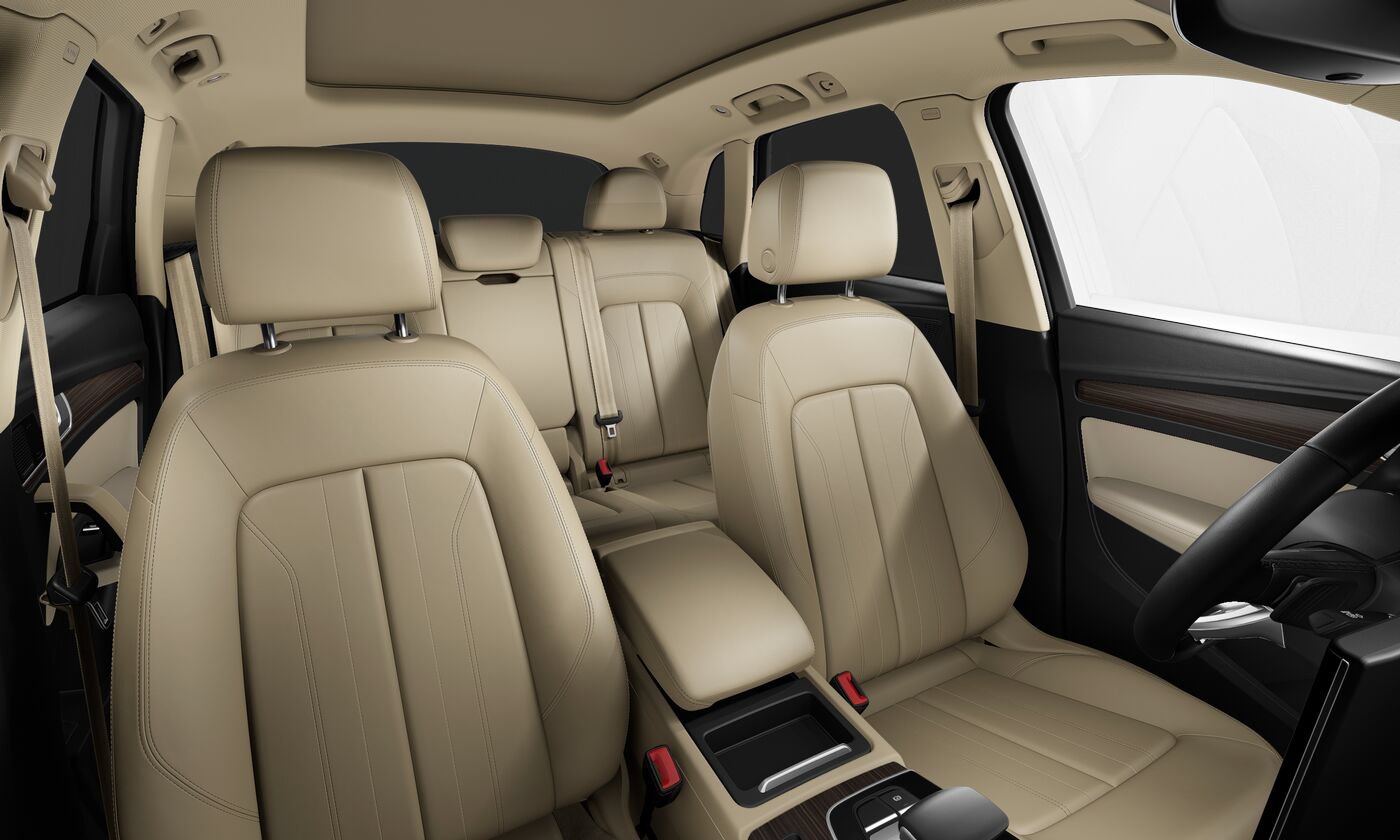 Certified 2024 Audi Q5 2.0T Premium Plus AWD/4WD image 5