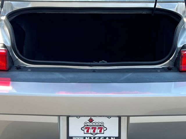 Used 2010 Dodge Challenger SRT8 w/ SRT Option Group II image 4