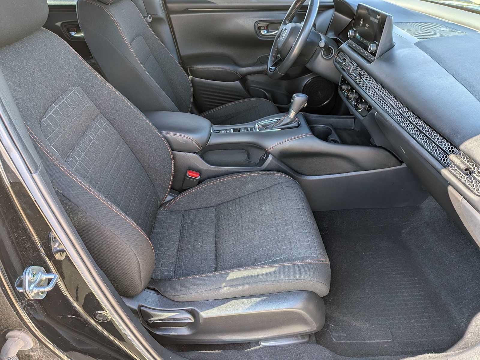 Certified 2024 Honda HR-V Sport image 19