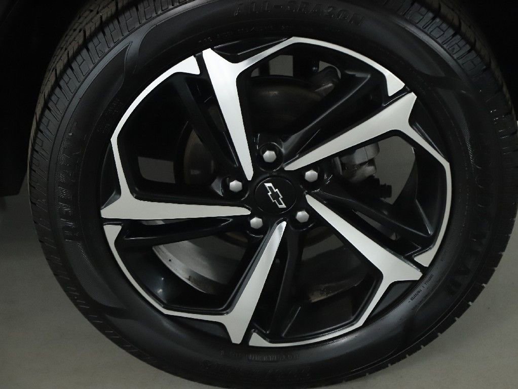 Used 2023 Chevrolet TrailBlazer RS w/ Convenience Package image 39
