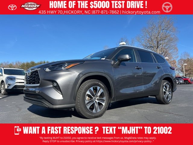 Used 2024 Toyota Highlander XLE