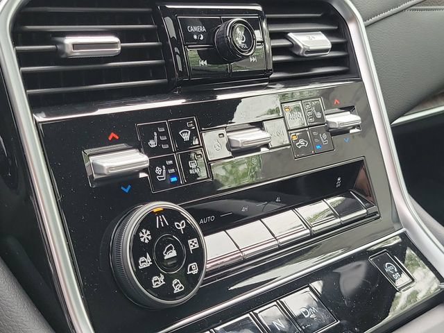 New 2025 Nissan Armada Platinum w/ Convenience Package AWD/4WD image 16