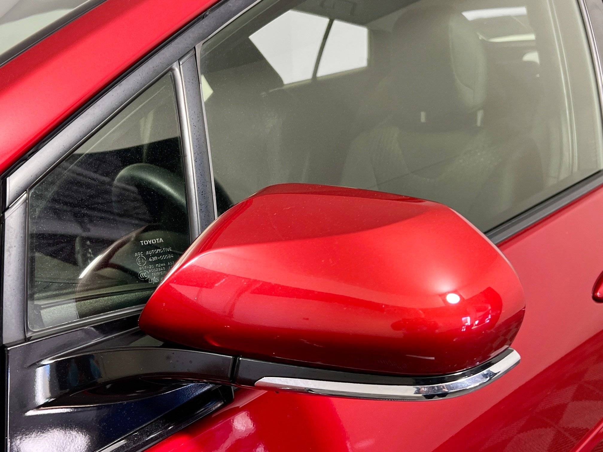 Used 2016 Toyota Prius Two image 11