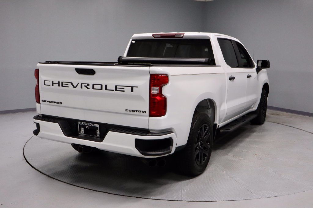 Used 2023 Chevrolet Silverado 1500 Custom w/ LPO, Dark Essentials Package AWD/4WD image 10