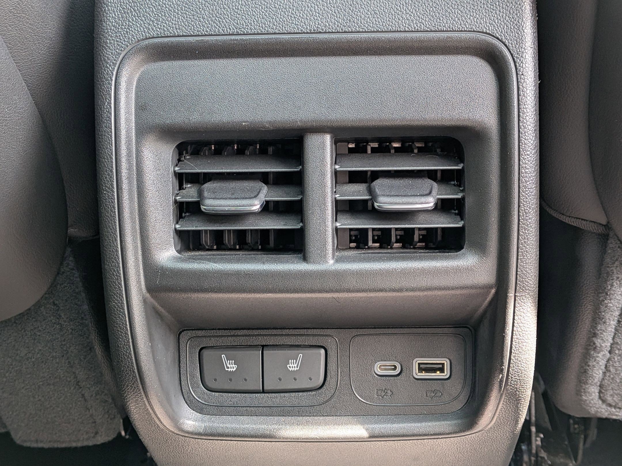 Certified 2023 Cadillac XT4 Sport image 28