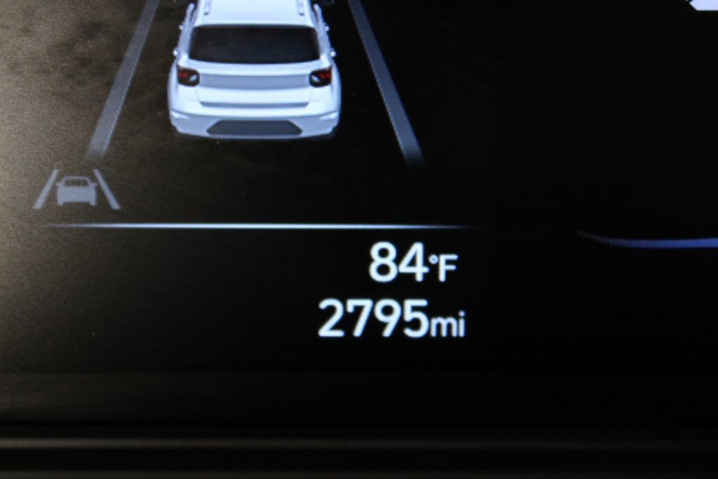 Used 2026 Hyundai Venue SE image 27