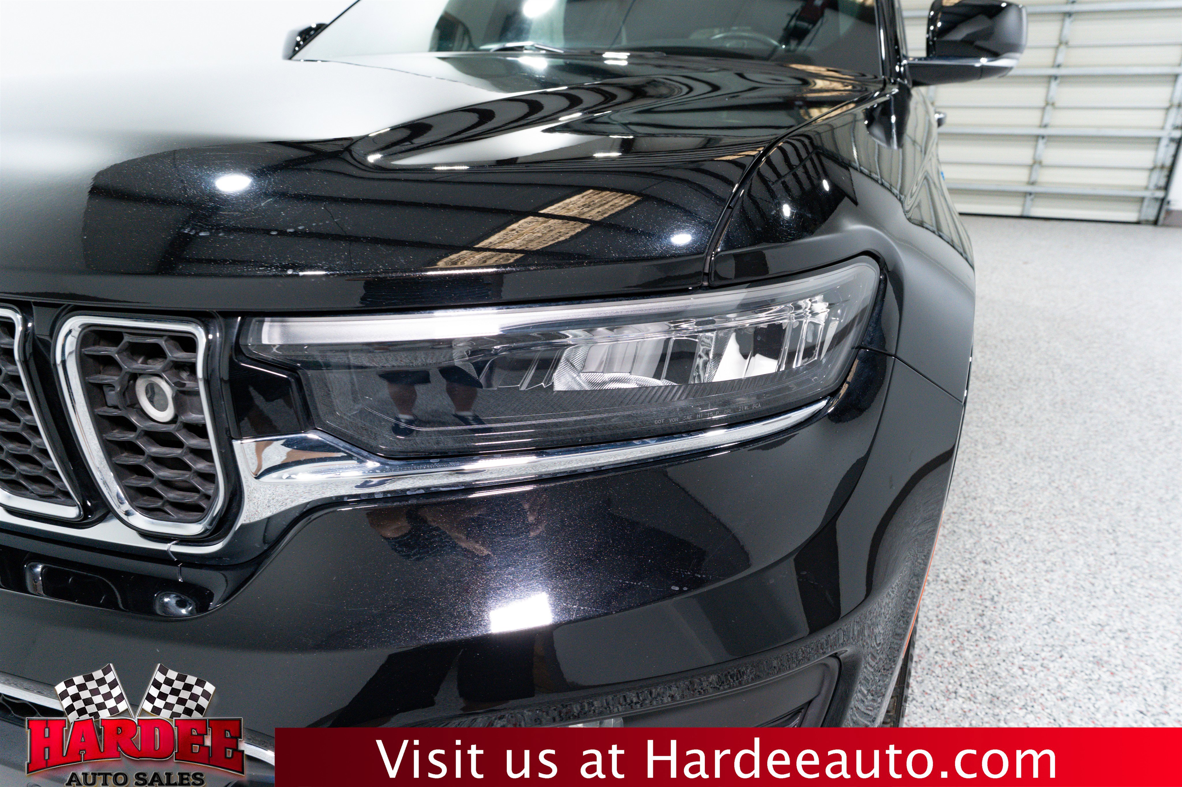 Used 2023 Jeep Grand Cherokee Overland w/ Advanced Protech Group III image 8